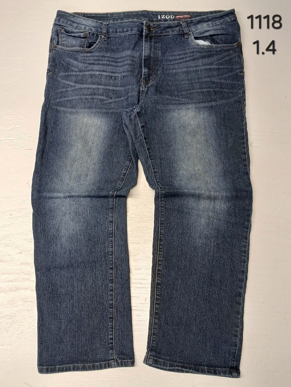 IZOD (40x30) Stretch Straight Fit Dark Wash Blue Denim Jeans